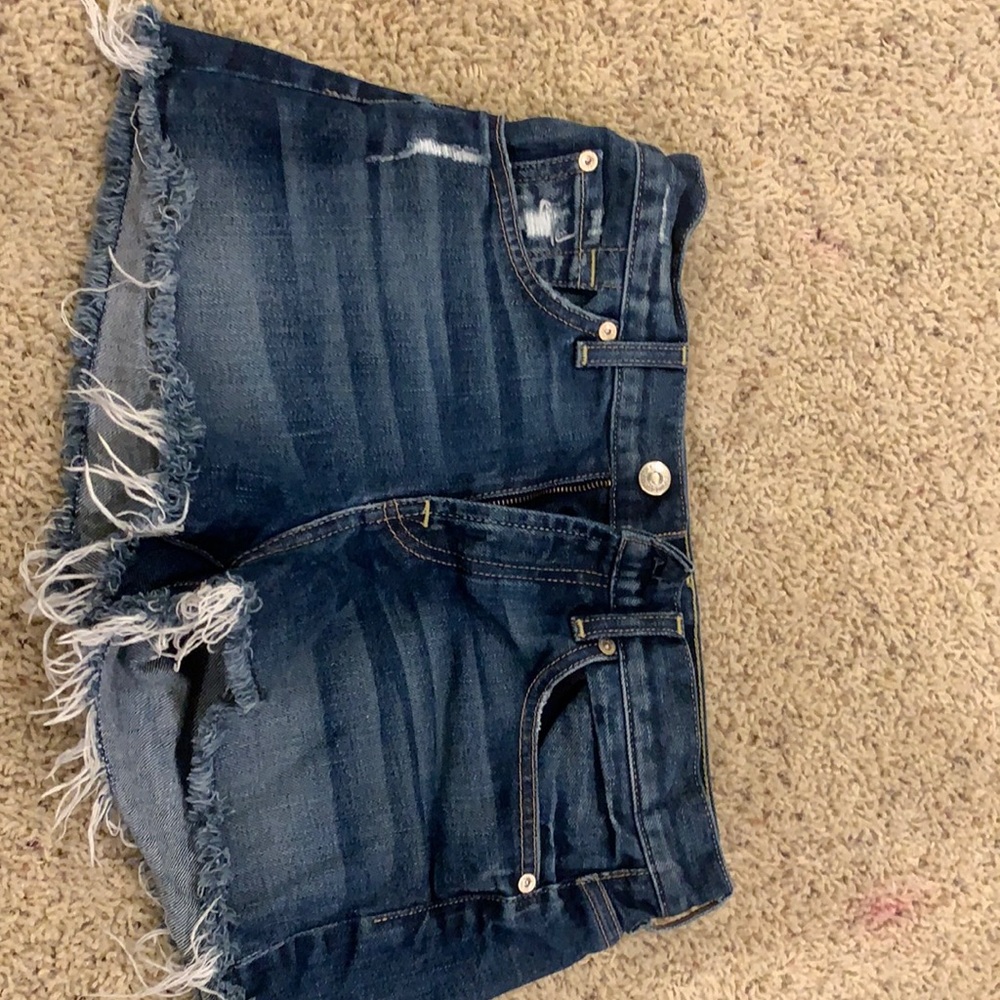 7 for all mankind Jean shorts size 26 super cute